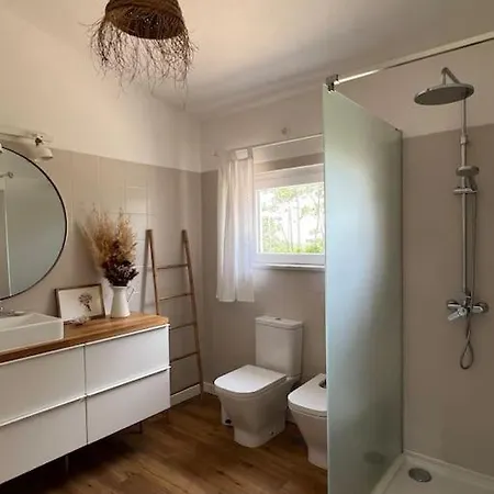 Hébergement de vacances Casa De Maio - New T2 - Arrifana 650 Mts