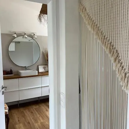 Casa De Maio - New T2 - Arrifana 650 Mts